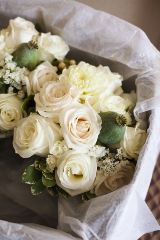 poppy pods, bouquet box